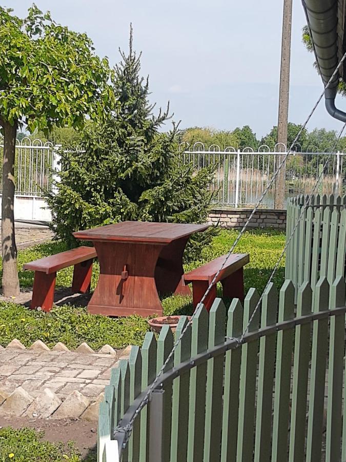 Villa Diiva Curug Eksteriør billede